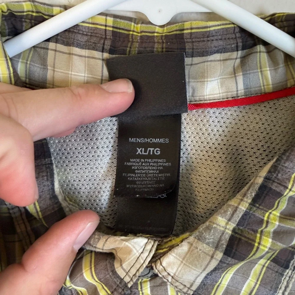 The North Face Mens XL Short Sleeve Plaid Button Down Hiking‎ Shirt Yellow Brown